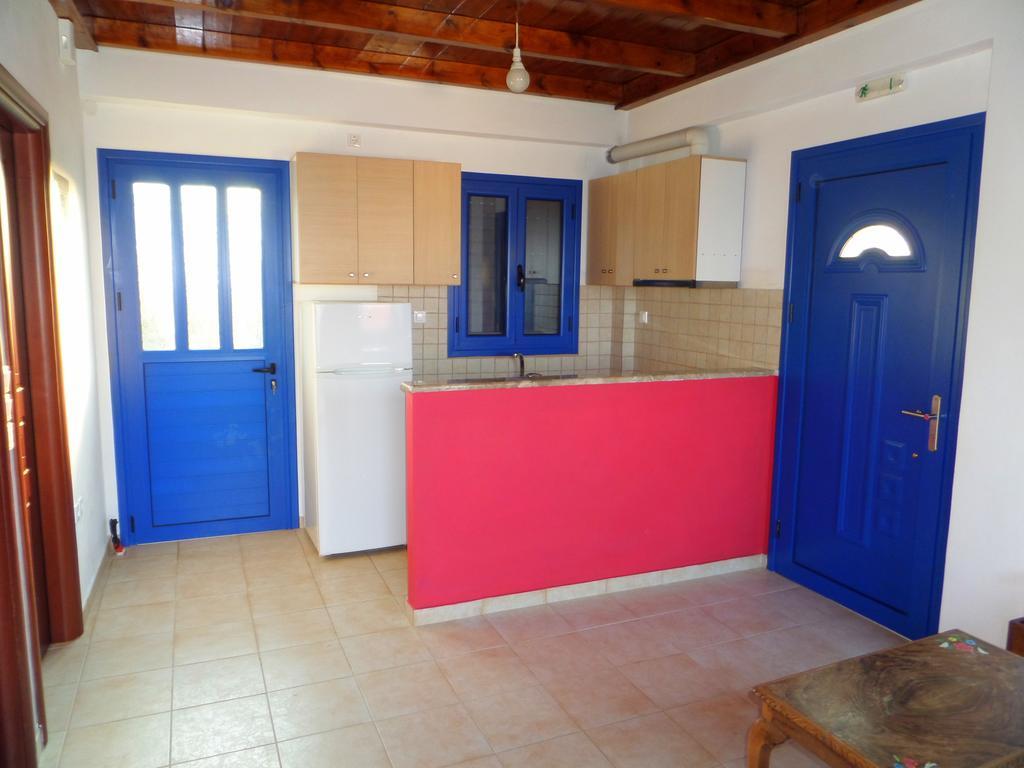 Tentes Holiday Homes Vounária Habitación foto